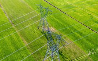 由于天氣溫暖，4月份電價(jià)下跌