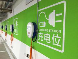 房清江：新能源汽車充電樁不能一建了之