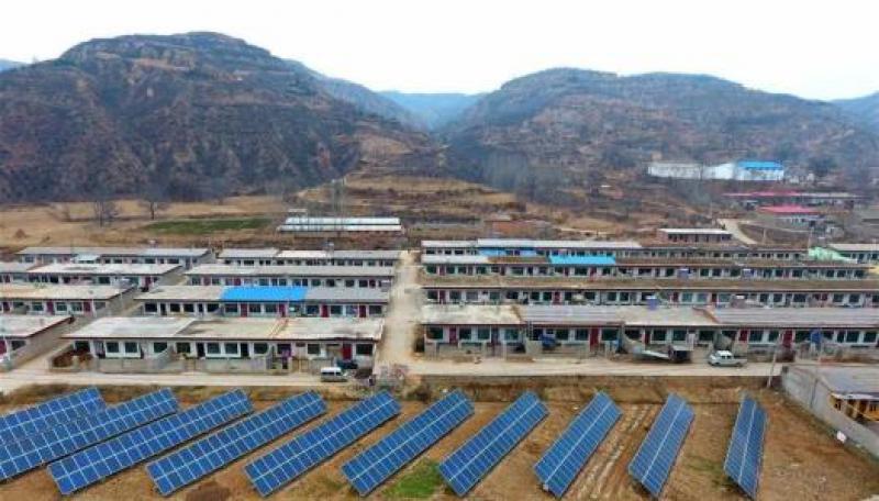 銅川市印臺區(qū)首個村級光伏扶貧電站實現(xiàn)并網(wǎng)發(fā)電