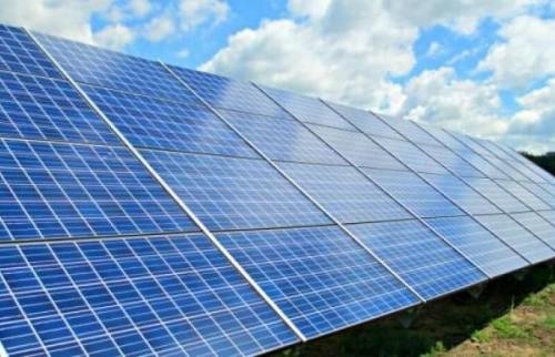 EEG將在下個月公布有資格在尼羅河以西建立太陽能發電廠的公司名單