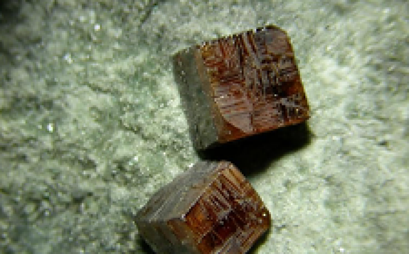 卡塔爾，瑞士和意大利的研究人員開發出防水太陽能電池