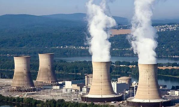 哈薩克斯坦總統：應啟動第二、第三核電站建設規劃