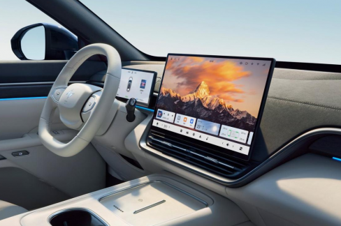 20 萬(wàn)買(mǎi)六座高配！東風(fēng) eπ008 新能源 SUV，實(shí)用配置無(wú)溢價(jià)超劃算