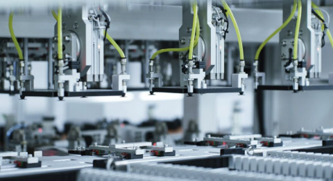 晶科能源鈣鈦礦-硅串聯電池轉換效率獲新進展