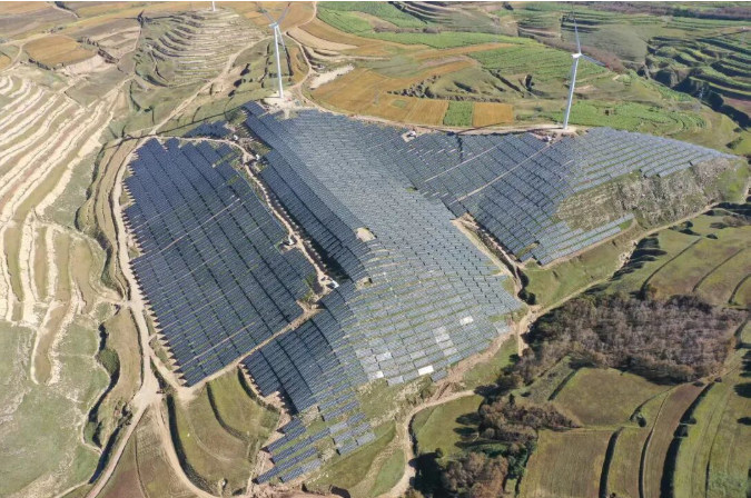 三一硅能朔州崇仁200MW光伏電站成功并網